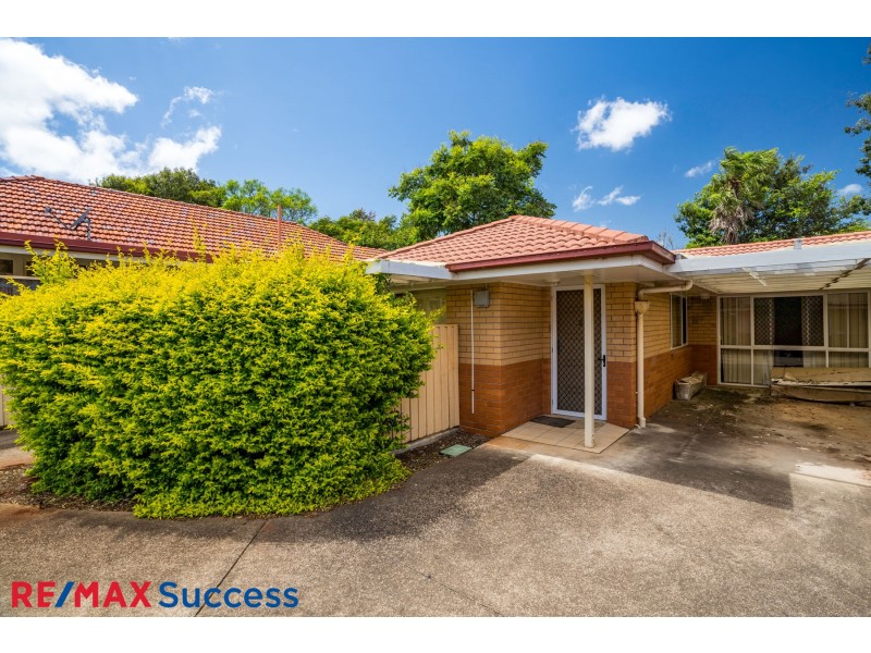 2/27 Norman Street, South Toowoomba QLD 4350