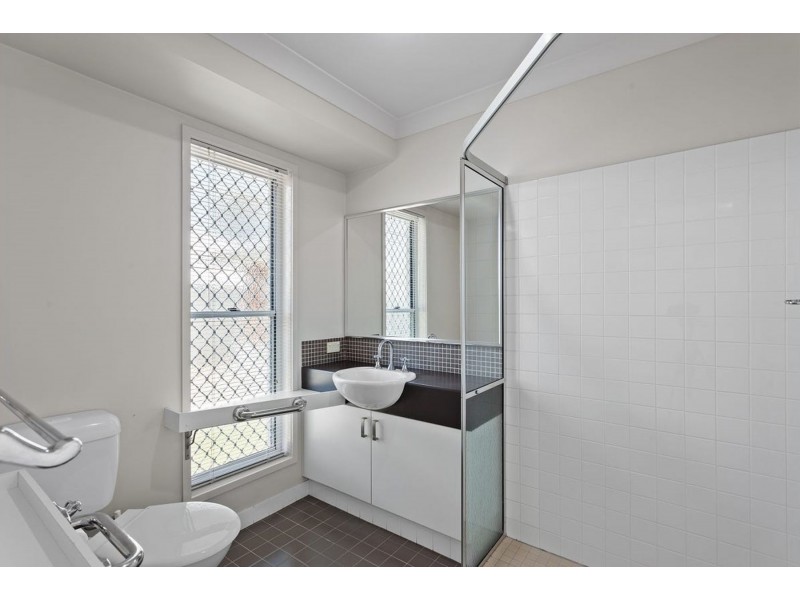 5 Osprey Court, Rangeville QLD 4350