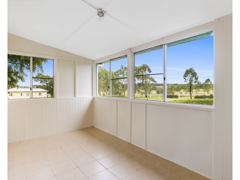 30 Cooke Street, Goombungee QLD 4354