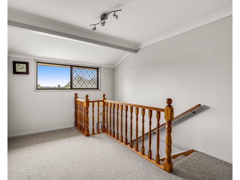 1/56 Gordon Avenue, Newtown QLD 4350