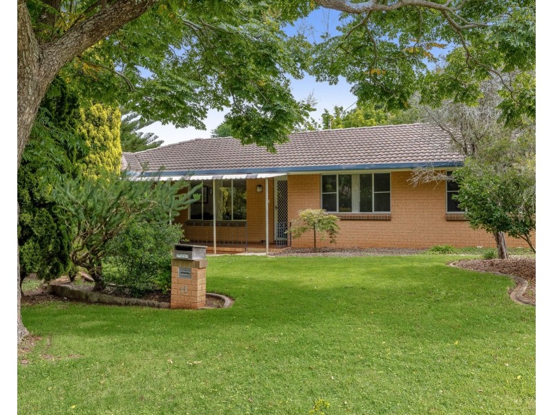 11 Clewley Crescent, Rangeville QLD 4350