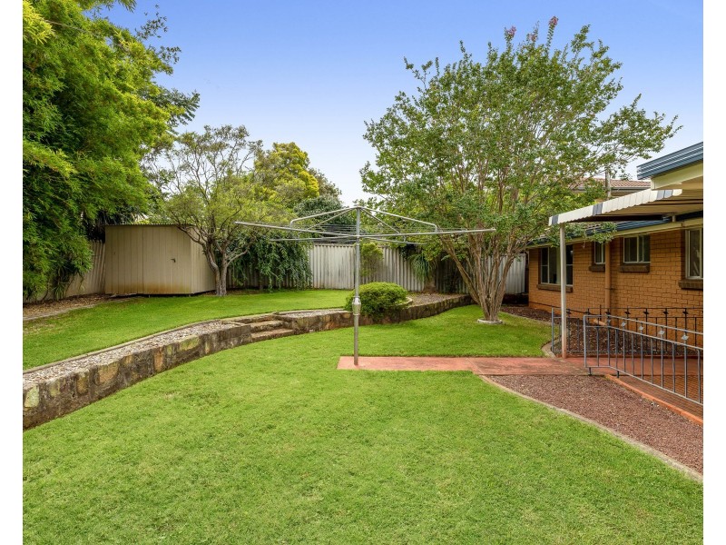 11 Clewley Crescent, Rangeville QLD 4350