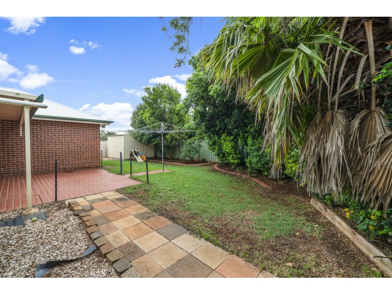19 Glen Avon Court, Glenvale QLD 4350