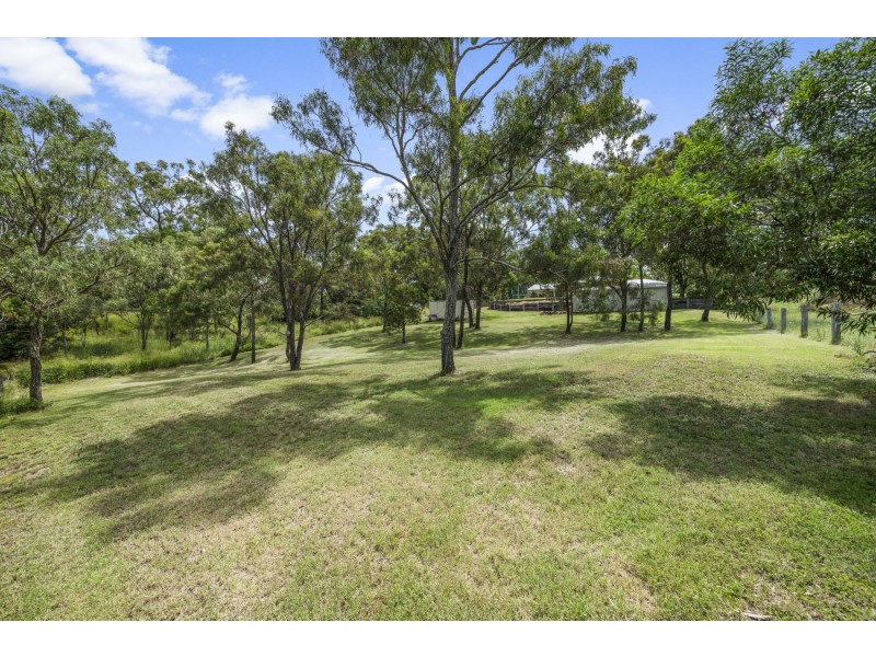 14 Goombungee-Meringandan Road, Meringandan West QLD 4352