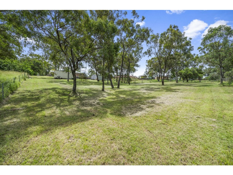 14 Goombungee-Meringandan Road, Meringandan West QLD 4352