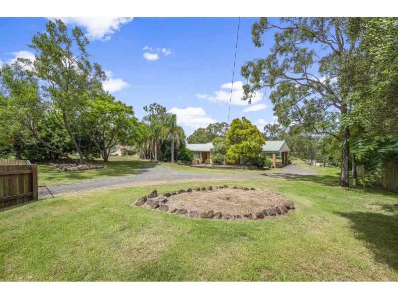 14 Goombungee-Meringandan Road, Meringandan West QLD 4352