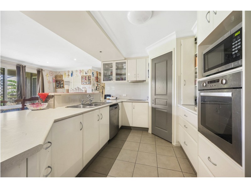 9 Barambah Street, Glenvale QLD 4350