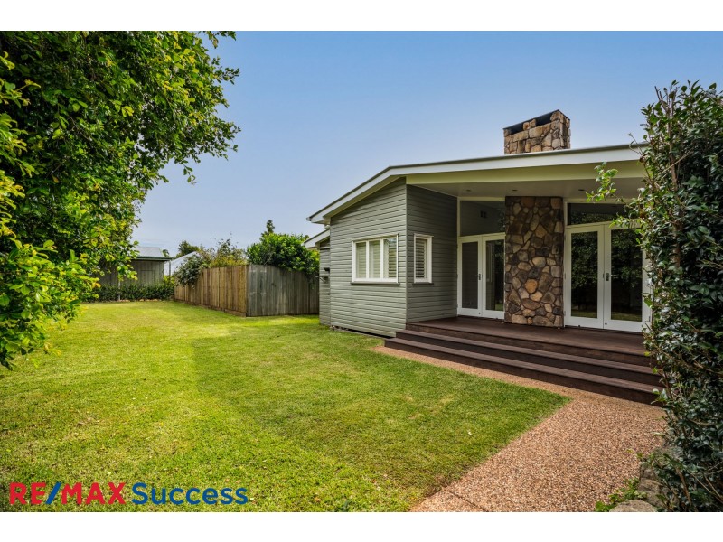 2 Lydwin Crescent, East Toowoomba QLD 4350