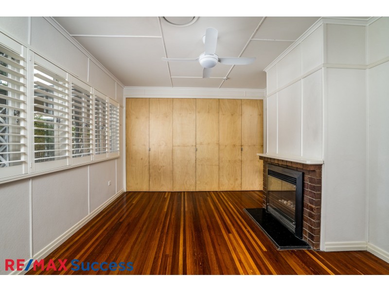 2 Lydwin Crescent, East Toowoomba QLD 4350