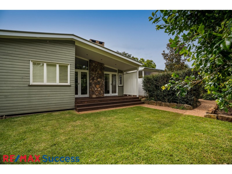 2 Lydwin Crescent, East Toowoomba QLD 4350