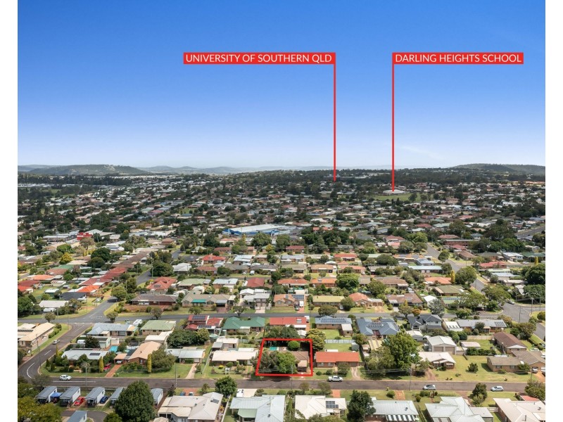 10 Matthews Street, Harristown QLD 4350