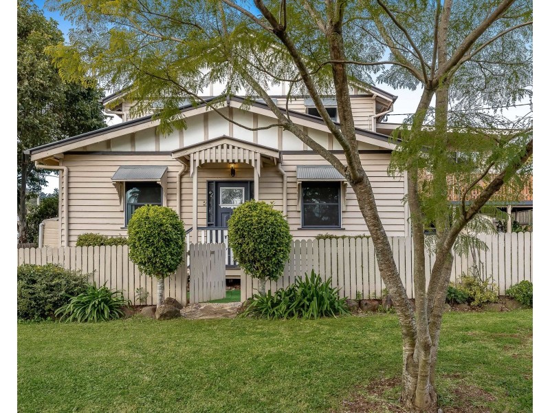 2 Allan Street, North Toowoomba QLD 4350