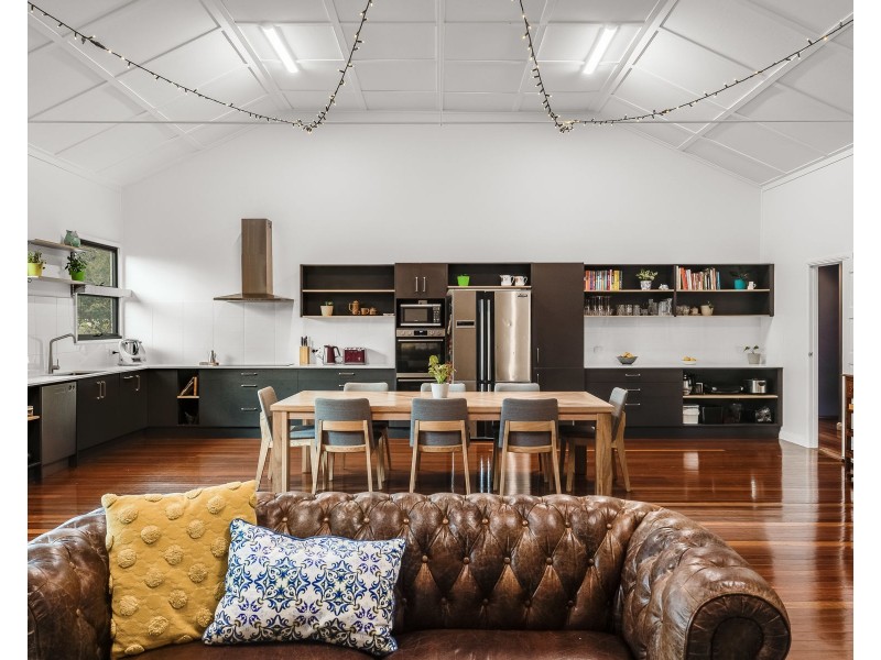 2 Allan Street, North Toowoomba QLD 4350