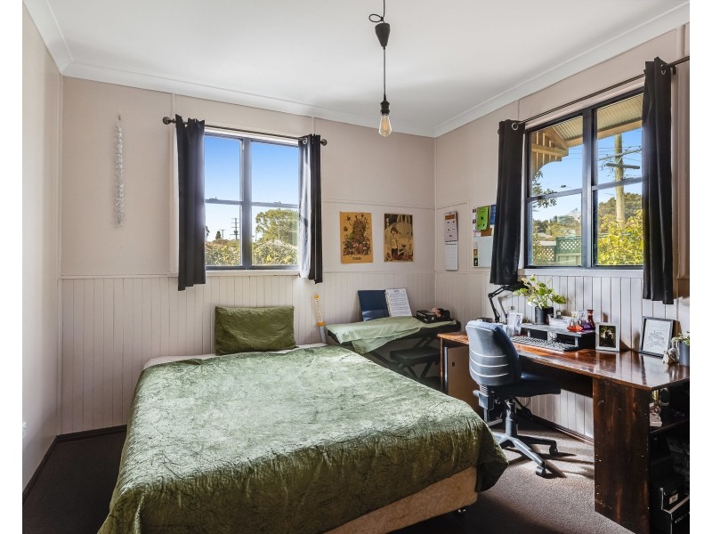 2 Allan Street, North Toowoomba QLD 4350