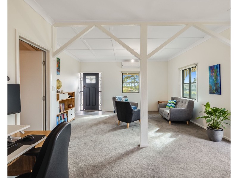 2 Allan Street, North Toowoomba QLD 4350