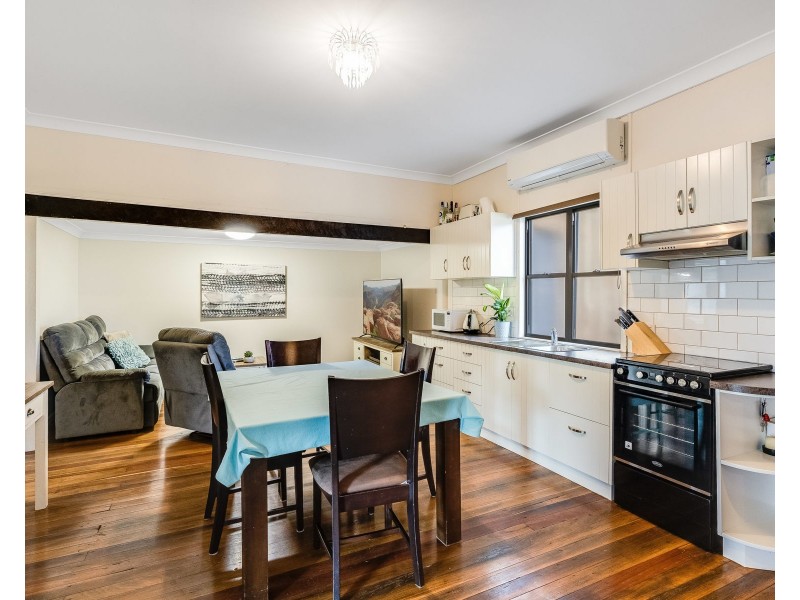 2 Allan Street, North Toowoomba QLD 4350
