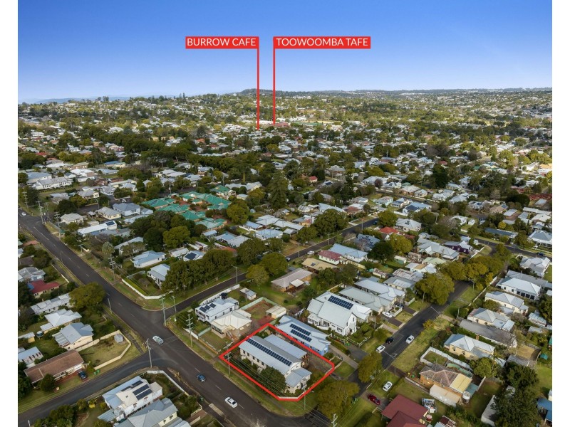 2 Allan Street, North Toowoomba QLD 4350