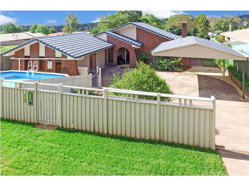 19 Cypress Street, Rangeville QLD 4350
