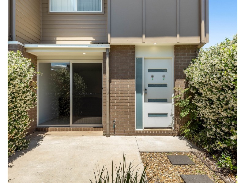4/227 Nelson Street, Kearneys Spring QLD 4350