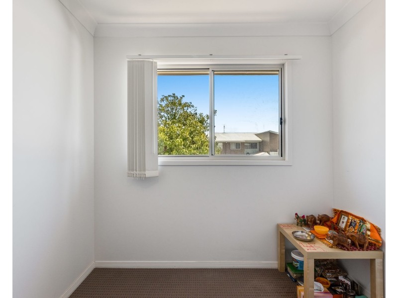 4/227 Nelson Street, Kearneys Spring QLD 4350