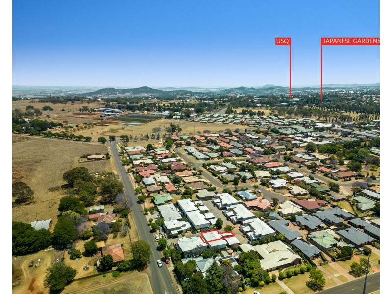 4/227 Nelson Street, Kearneys Spring QLD 4350
