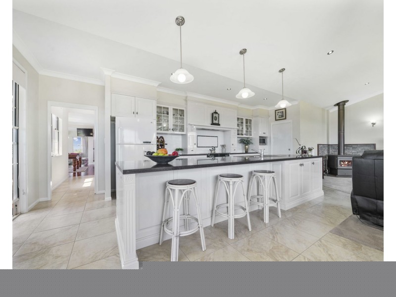 26 Kingston Road, Hodgson Vale QLD 4352