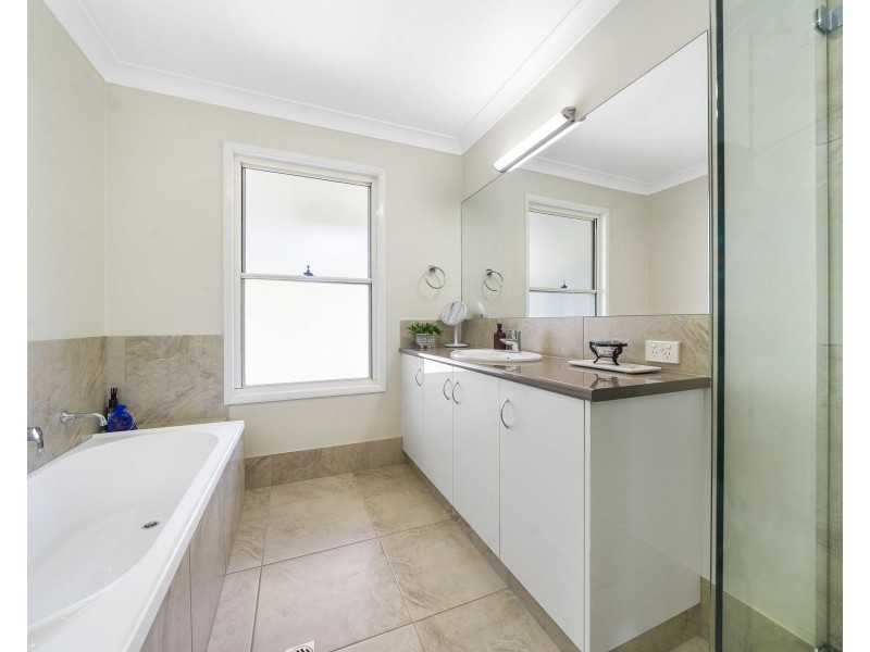 26 Kingston Road, Hodgson Vale QLD 4352