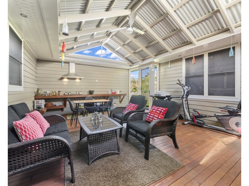 26 Kingston Road, Hodgson Vale QLD 4352