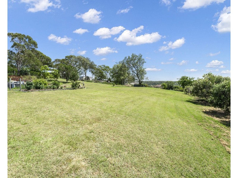 26 Kingston Road, Hodgson Vale QLD 4352