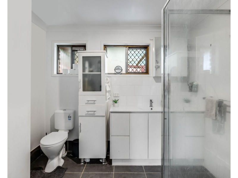 42 Poinciana Street, Newtown QLD 4350