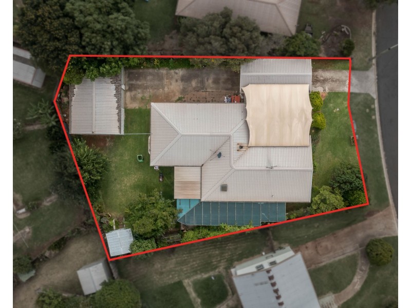 42 Poinciana Street, Newtown QLD 4350