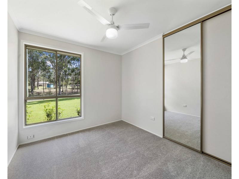 90 Koreelah Street, Upper Lockyer QLD 4352