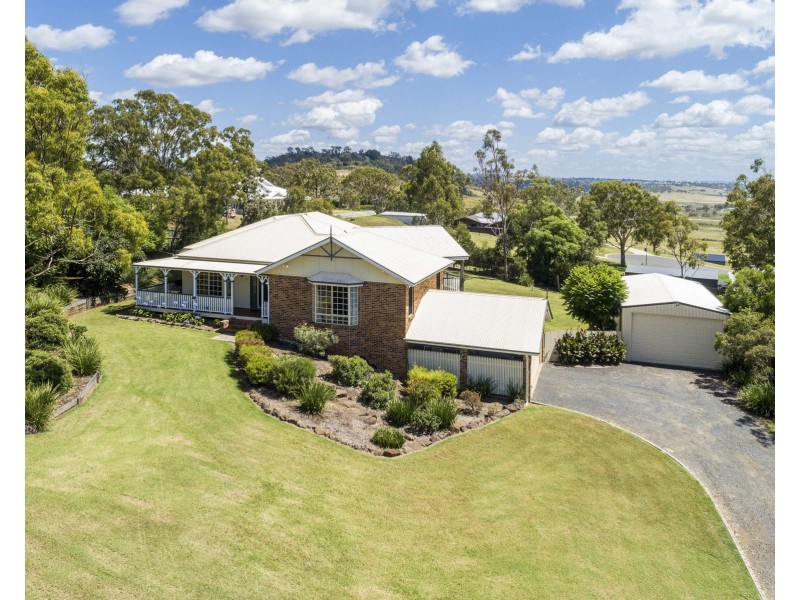 5 Ryans Drive, Cotswold Hills QLD 4350