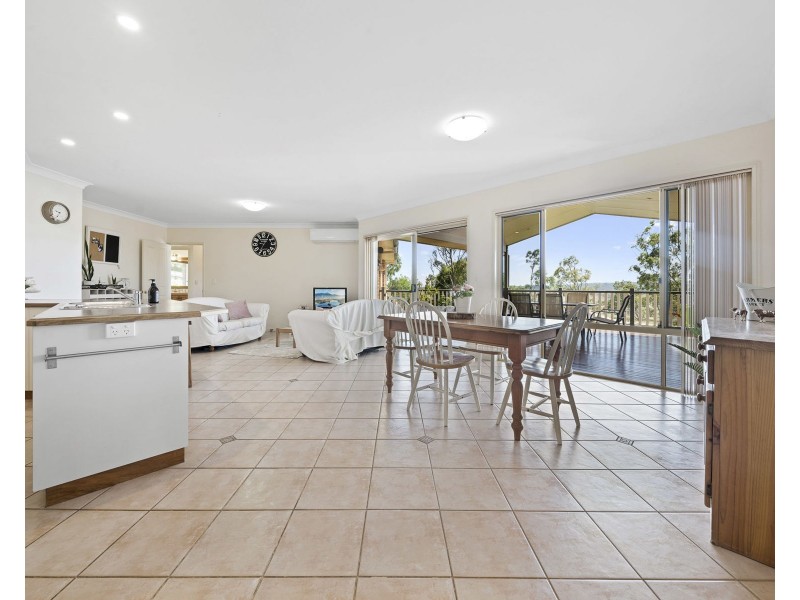 5 Ryans Drive, Cotswold Hills QLD 4350