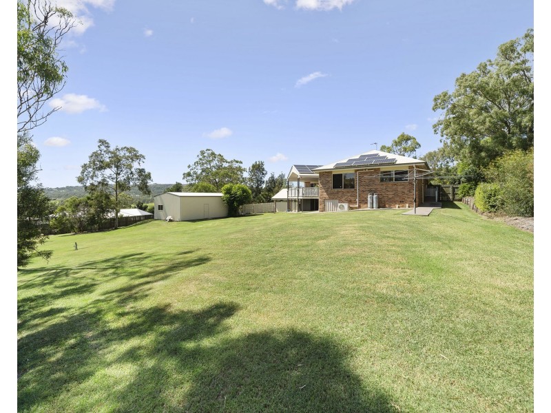 5 Ryans Drive, Cotswold Hills QLD 4350