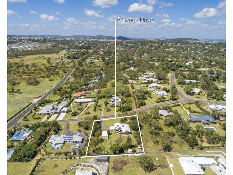5 Ryans Drive, Cotswold Hills QLD 4350