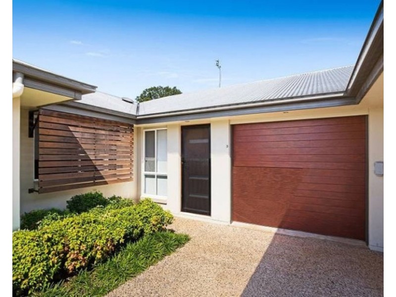 3/7 Whichello Street, Newtown QLD 4350