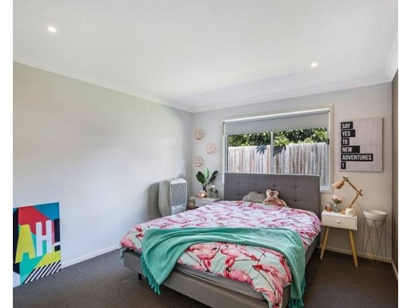 3/7 Whichello Street, Newtown QLD 4350
