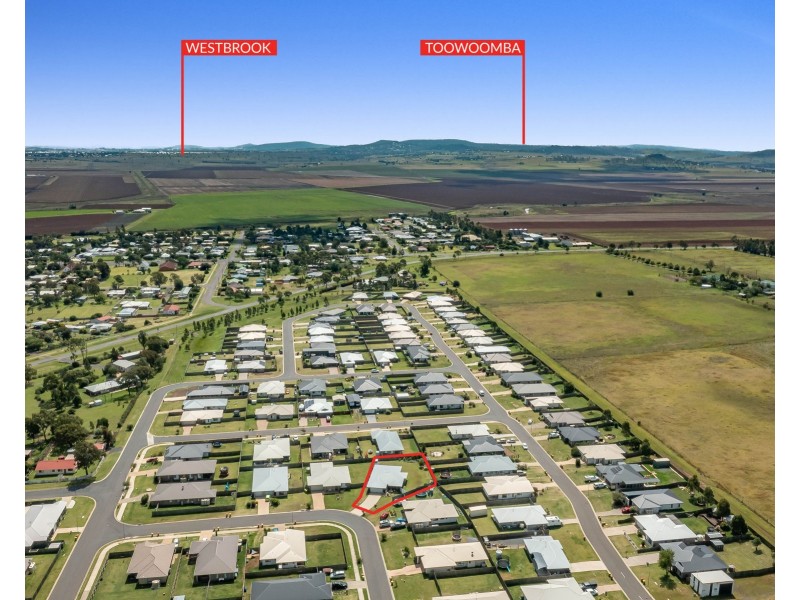 8 Corack Avenue, Cambooya QLD 4358