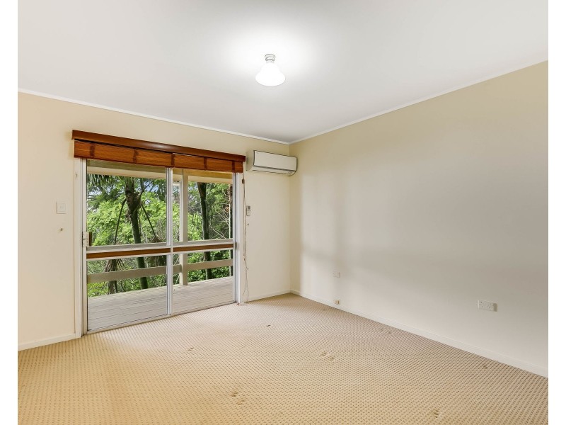 13 Murphys Creek Road, Blue Mountain Heights QLD 4350