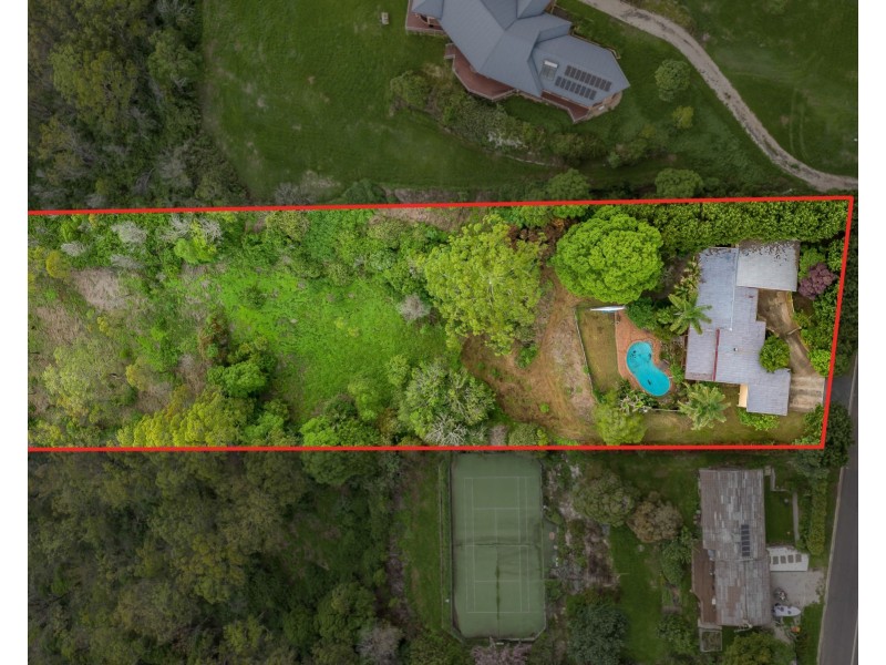 13 Murphys Creek Road, Blue Mountain Heights QLD 4350