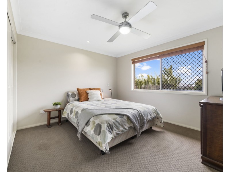 46 Honeyeater Drive, Highfields QLD 4352