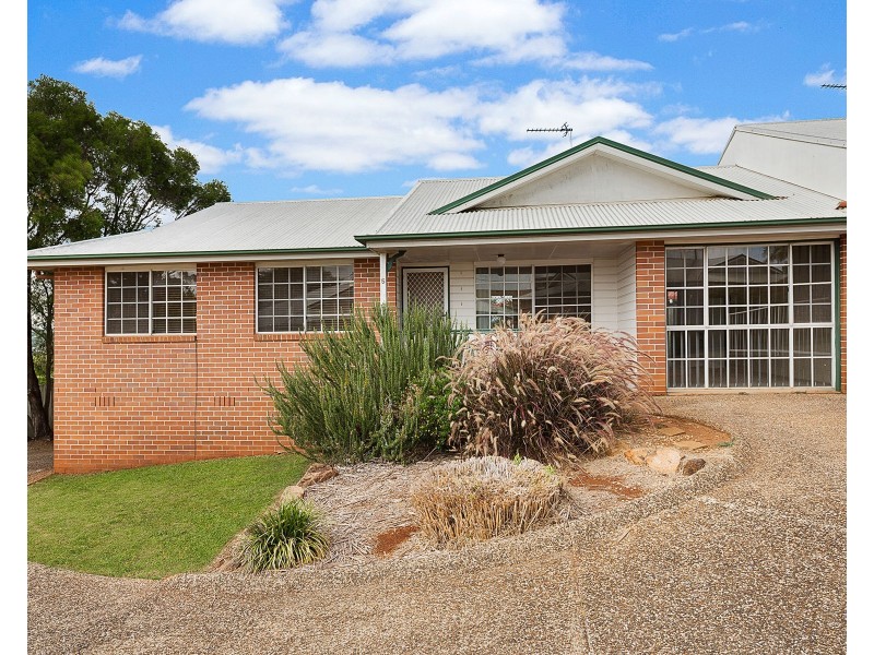 5/1 Trapp Street, Rockville QLD 4350