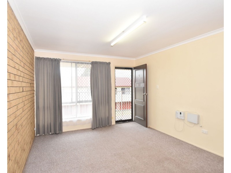 8/10 Phillip Street, East Toowoomba QLD 4350