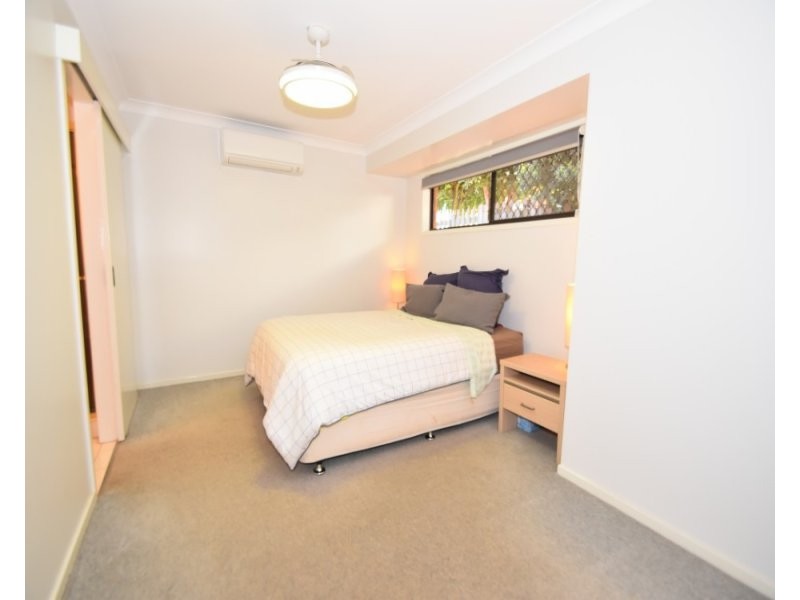 40 Wiemers Crescent, Centenary Heights QLD 4350