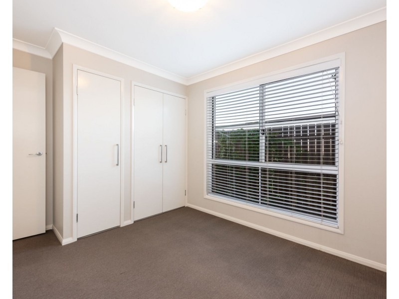 1/16 McMorrow Street, Kearneys Spring QLD 4350
