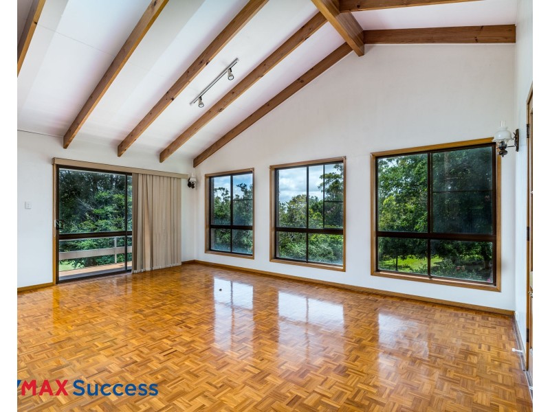 34 Murphys Creek Road, Blue Mountain Heights QLD 4350