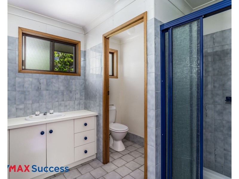 34 Murphys Creek Road, Blue Mountain Heights QLD 4350