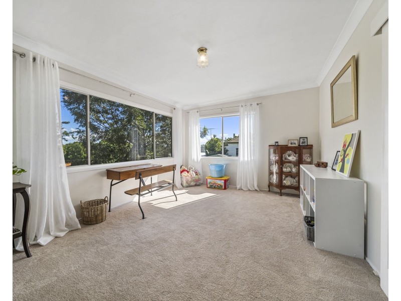 26 Messines Street, Harlaxton QLD 4350