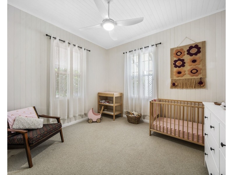 26 Messines Street, Harlaxton QLD 4350